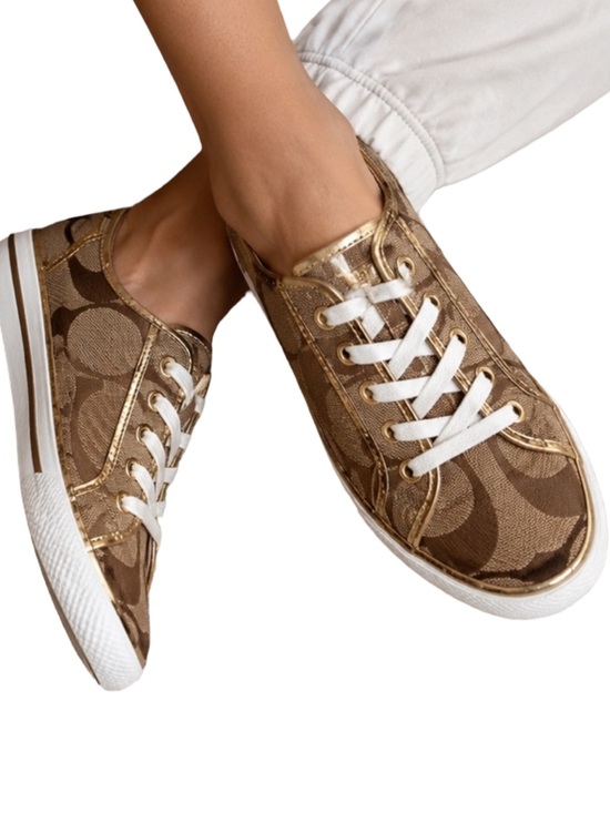 Coach Shoes - Coach Daliah Signature C Sneakers Women’s Size 7 Tan Gold Monogram